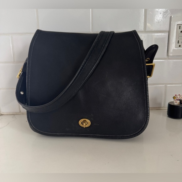 Coach Handbags - Coach Stewardess Bag F2P-9525 Made in Costa Rica